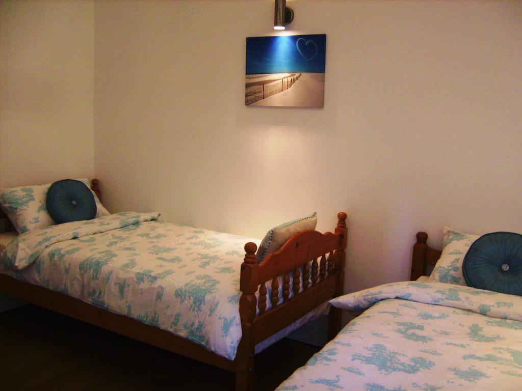 Brook Barn B&B Hale  Habitación foto